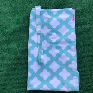 “NWOT”Free Nubi Breast feeding cloth! With Purchase!Make sure you mention it🙏🏼